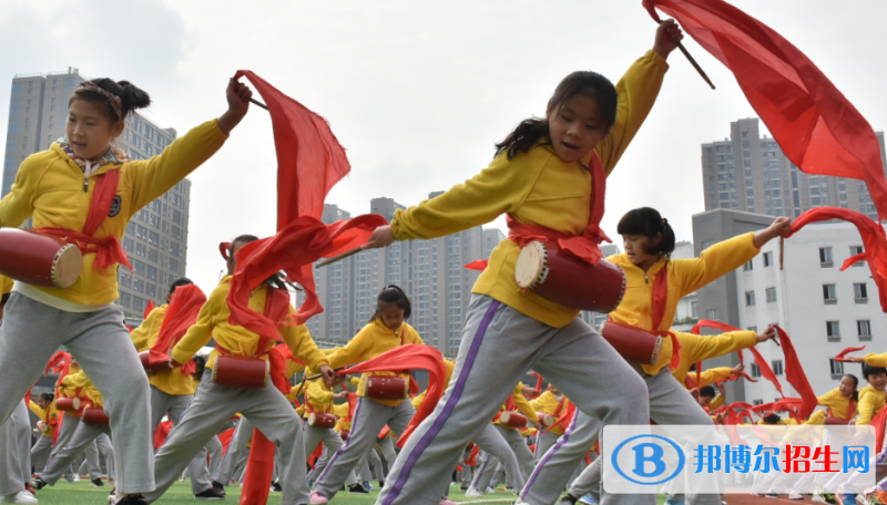南京民辦實(shí)驗(yàn)學(xué)校2021年學(xué)費(fèi)、收費(fèi)多少