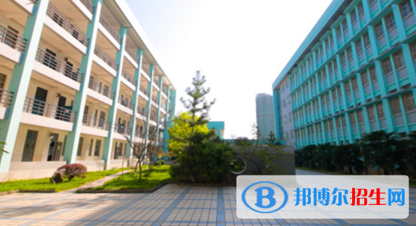 安慶醫(yī)藥高等?？茖W校怎么樣、好不好