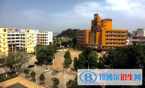 廣東肇慶四會中等專業(yè)學校2021年報名條件、招生要求、招生對象