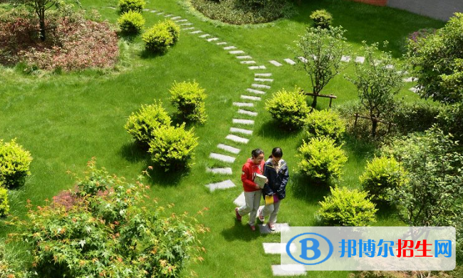 南京大學(xué)附屬中學(xué)2021年學(xué)費、收費多少