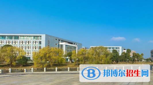安慶職業(yè)技術學院怎么樣、好不好