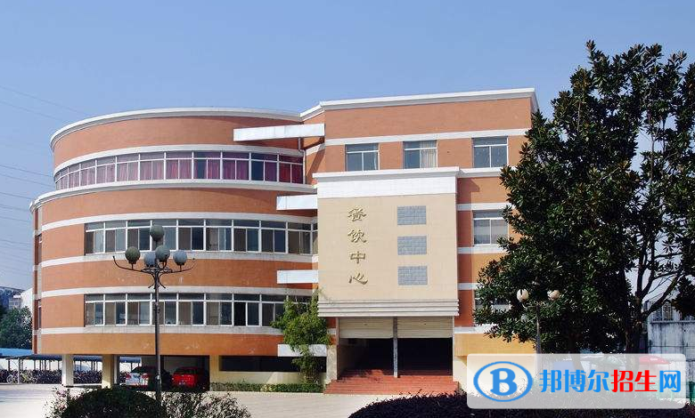 宜興陽(yáng)羨高級(jí)中學(xué)2021年招生辦聯(lián)系電話