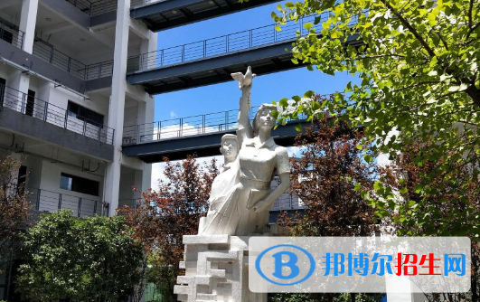 黃山職業(yè)技術(shù)學(xué)院2021年招生辦聯(lián)系電話(huà)