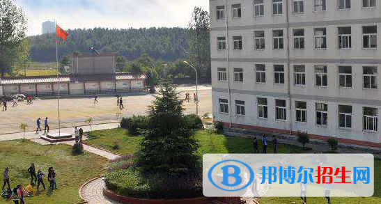桐城中華職業(yè)學(xué)校2021年招生簡(jiǎn)章