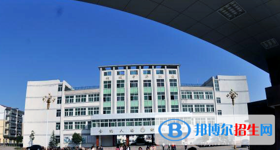 桐城中華職業(yè)學校2021年報名條件、招生要求、招生對象