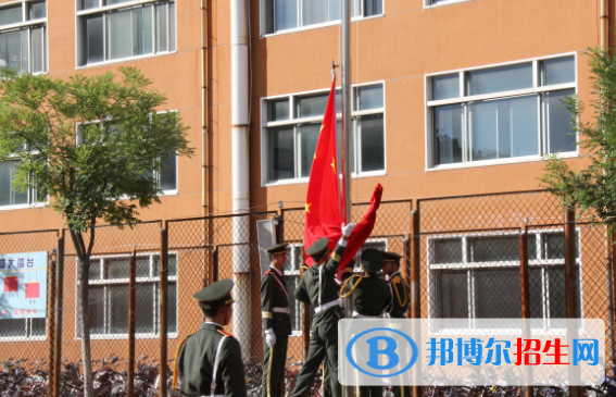 興隆縣第一中學(xué)2021年報(bào)名條件、招生要求、招生對象
