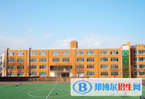 興隆縣第一中學(xué)2021年學(xué)費(fèi)、收費(fèi)多少