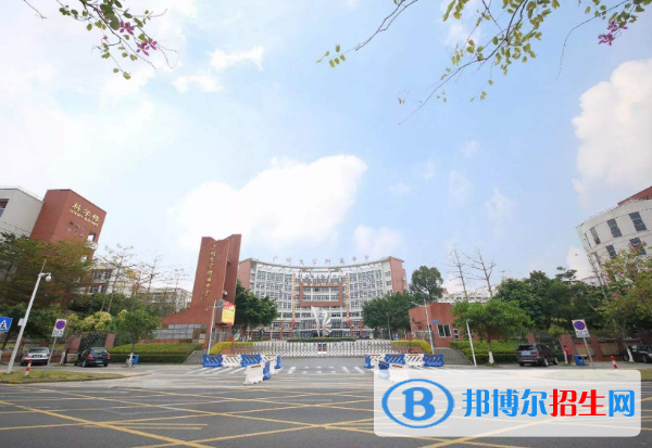廣州大學(xué)附屬中學(xué)怎么樣、好不好