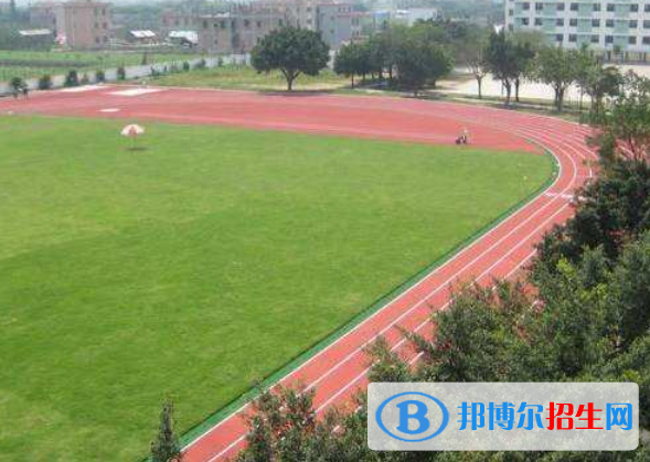 廣州第七十五中學(xué)2021年學(xué)費(fèi)、收費(fèi)多少