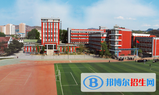 承德第二中學(xué)2021年學(xué)費(fèi)、收費(fèi)多少