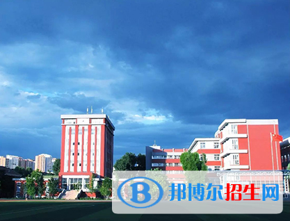 承德第二中學(xué)2021年報名條件、招生要求、招生對象