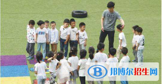 貴陽2021年男生上幼師學(xué)校學(xué)什么好