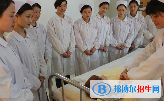 廣州2021年哪些大學(xué)有衛(wèi)校大專(zhuān)