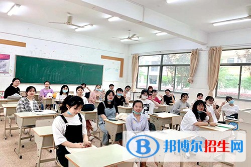 江蘇省吳中中等專業(yè)學(xué)校2021年報(bào)名條件、招生要求、招生對(duì)象