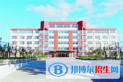 樂山醫(yī)藥科技學(xué)校龍泉成工教學(xué)區(qū)2021年報(bào)名條件、招生對(duì)象