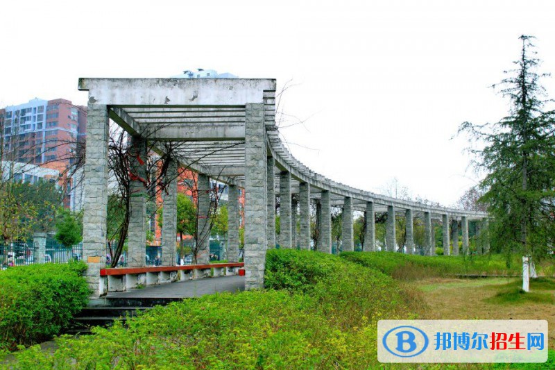 重慶經(jīng)濟建設職業(yè)技術學校怎么樣、好不好