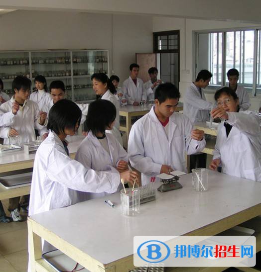 安徽紅十字會衛(wèi)生學(xué)校2021年招生辦聯(lián)系電話