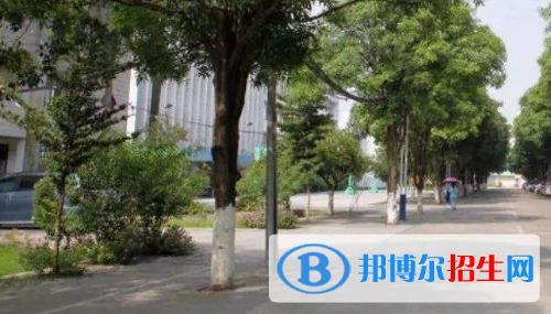 廣西2021年初中畢業(yè)報(bào)什么中專(zhuān)學(xué)校好