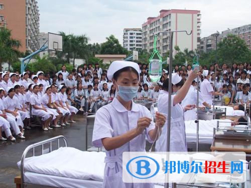 成都2021年衛(wèi)校能學什么