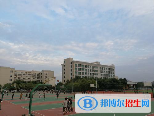 江西電子工業(yè)中等專(zhuān)業(yè)學(xué)校2021年招生錄取分?jǐn)?shù)線