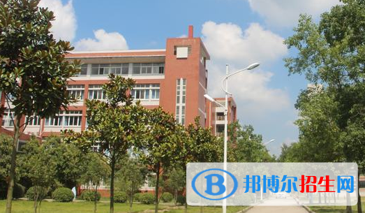 皖北衛(wèi)生職業(yè)學(xué)院2021年報(bào)名條件、招生要求、招生對象