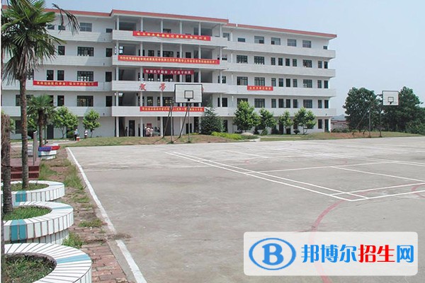 江西于都職業(yè)中等專業(yè)學(xué)校2021年招生錄取分數(shù)線
