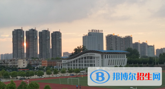 安徽國防科技職業(yè)學(xué)院2021年招生辦聯(lián)系電話