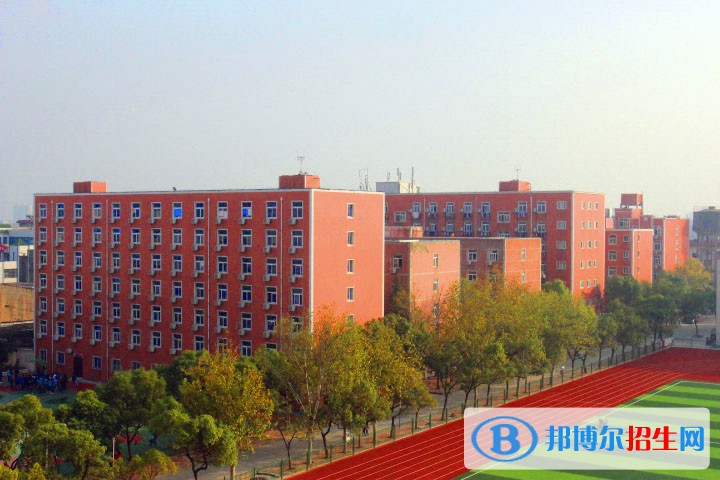 江西現(xiàn)代技師學(xué)院2021年招生錄取分數(shù)線