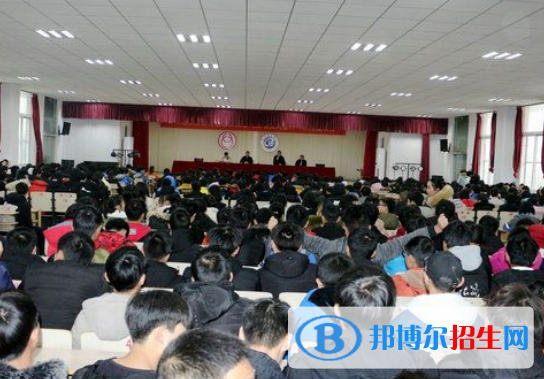 霍邱工業(yè)學(xué)校怎么樣、好不好