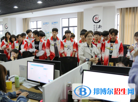 霍山職業(yè)學校地址在哪里