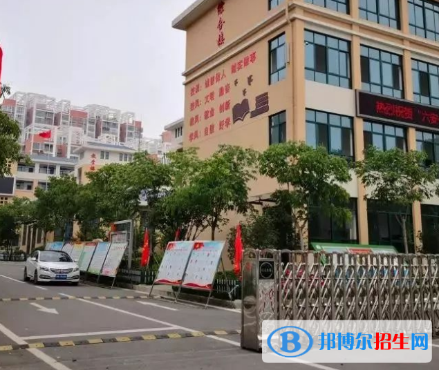 六安市金安職業(yè)學(xué)校怎么樣、好不好
