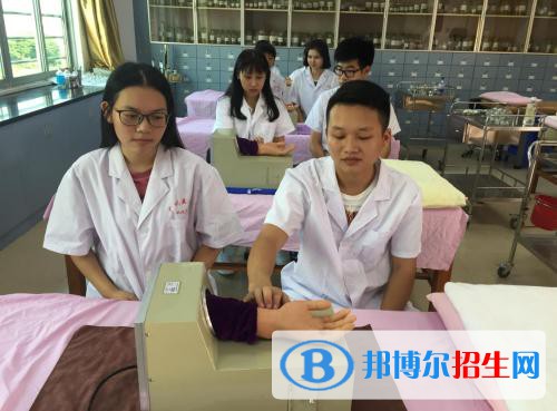 廣州2021年讀衛(wèi)?？梢钥即髮W(xué)嗎