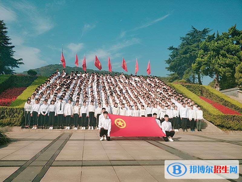 合肥2021年初中生報什么鐵路學校好