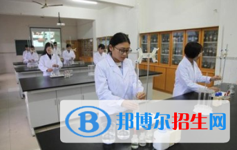 蘭州2021去讀衛(wèi)校學(xué)什么對(duì)以后好一點(diǎn)