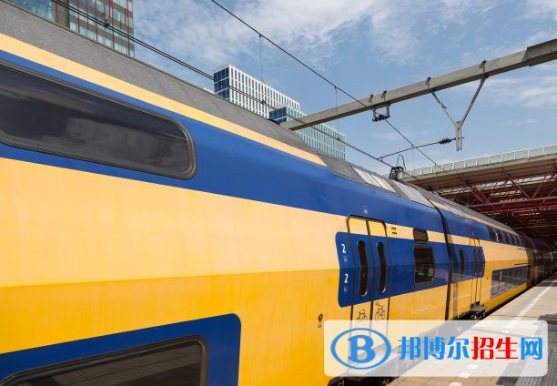 重慶2022年初中生怎么考軌道交通學校