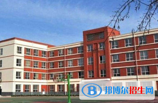 成都2021年職高和中專(zhuān)學(xué)校有什么區(qū)別