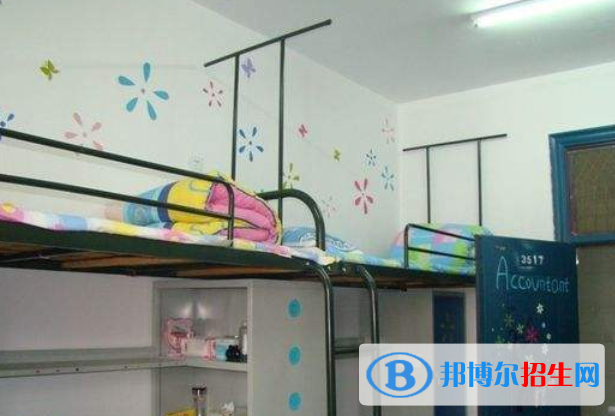 邛崍實(shí)驗(yàn)中學(xué)2021年宿舍條件