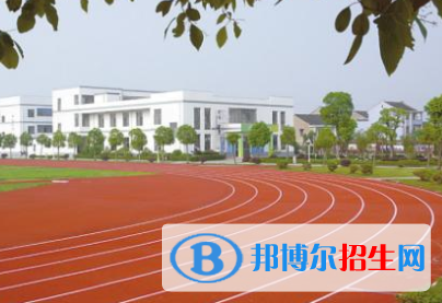 甘肅2021年中專(zhuān)學(xué)校和中專(zhuān)有什么區(qū)別