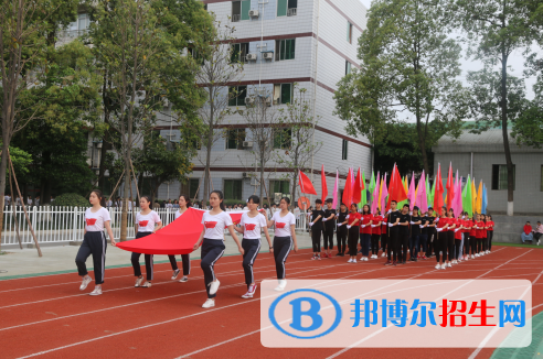 成都2021年讀中專學(xué)校要初中畢業(yè)證嗎