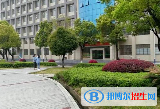成都2021年沒讀完初中可以讀中專學校嗎