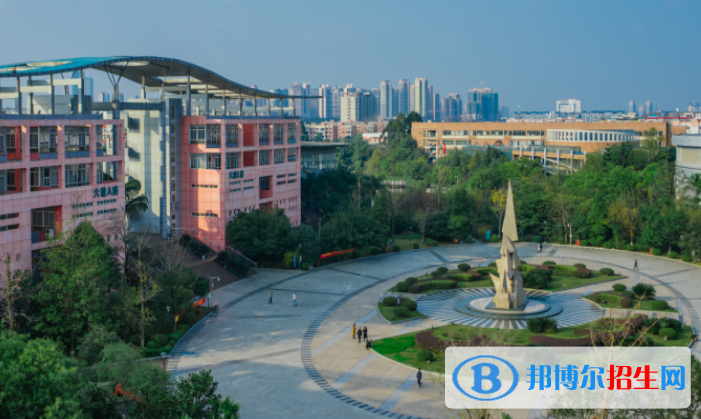 成都2021年中學畢業(yè)讀什么中專學校