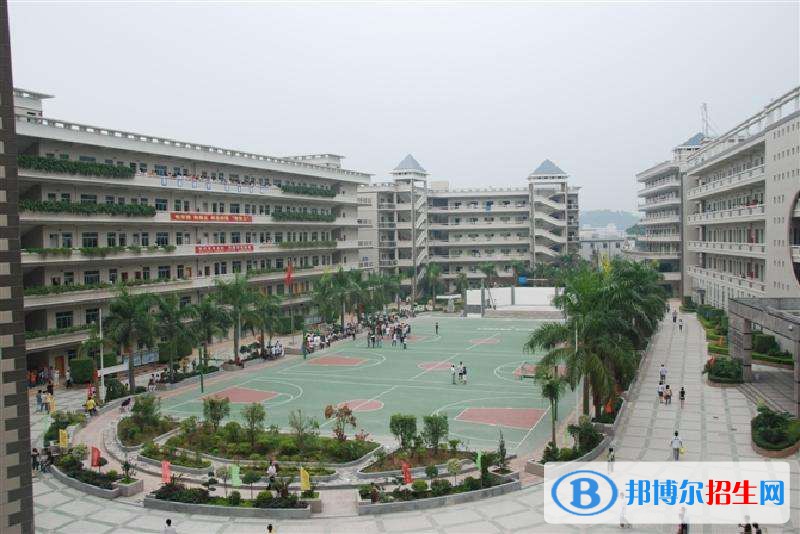 重慶2022年初中生上護(hù)理學(xué)校好不好
