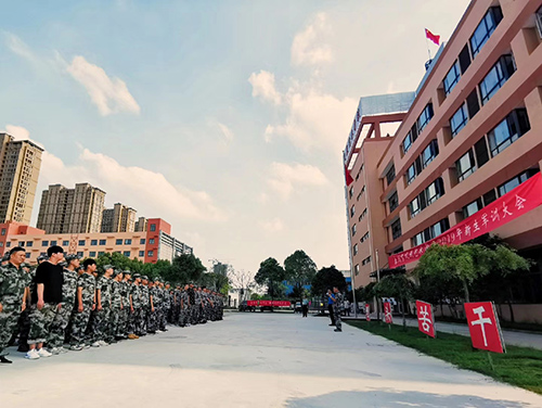 泰州市鳳凰藝術(shù)學(xué)校2021年報(bào)名條件、招生要求、招生對象