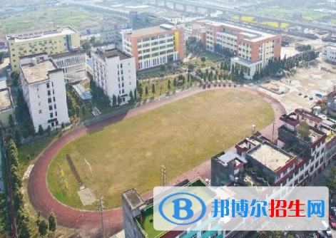 成都2021年適合男生的中專學(xué)校專業(yè)