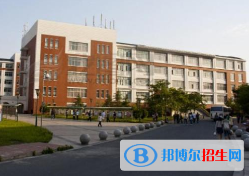 成都2021年高中畢業(yè)可以上的中專學校