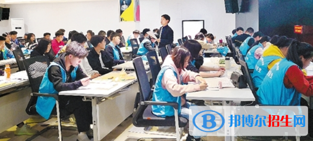 成都2021年比較好的電子商務學校
