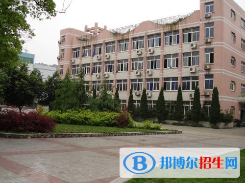 廣西2021年職高和中專學校有哪些區(qū)別