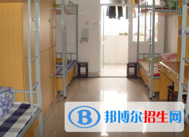 成都第三中學(xué)2021年宿舍條件