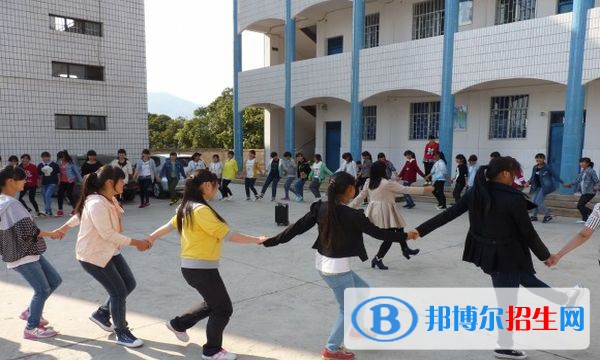 祿豐縣職業(yè)高級(jí)中學(xué)2021年招生錄取分?jǐn)?shù)線