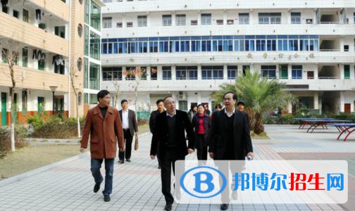 巴中柳江職業(yè)技術(shù)學校2021年學費、收費多少